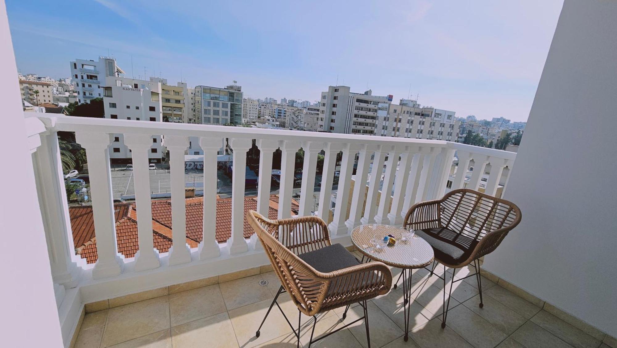 Stay Cosmo City Suites Nikosia Eksteriør bilde