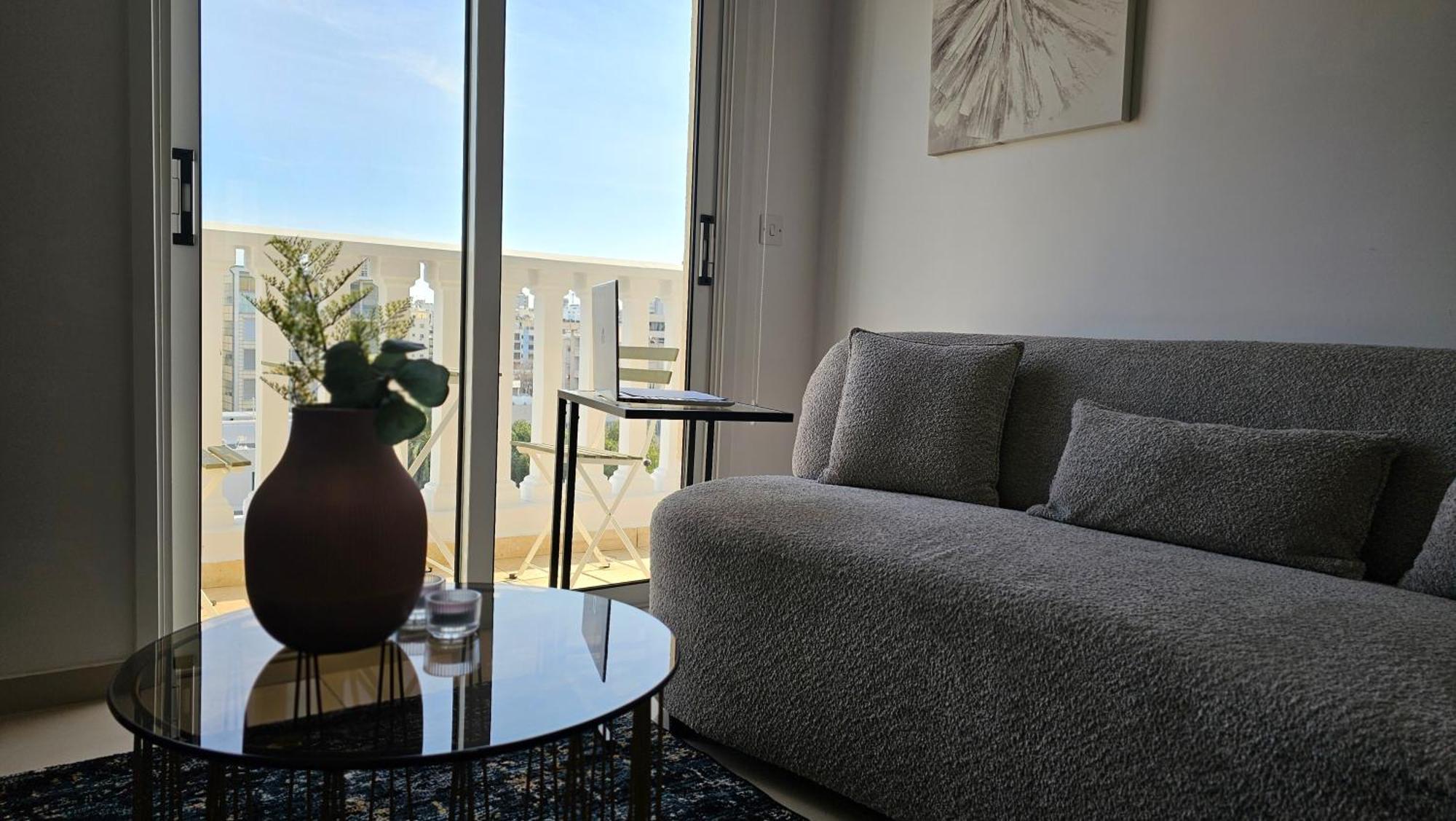 Stay Cosmo City Suites Nikosia Eksteriør bilde