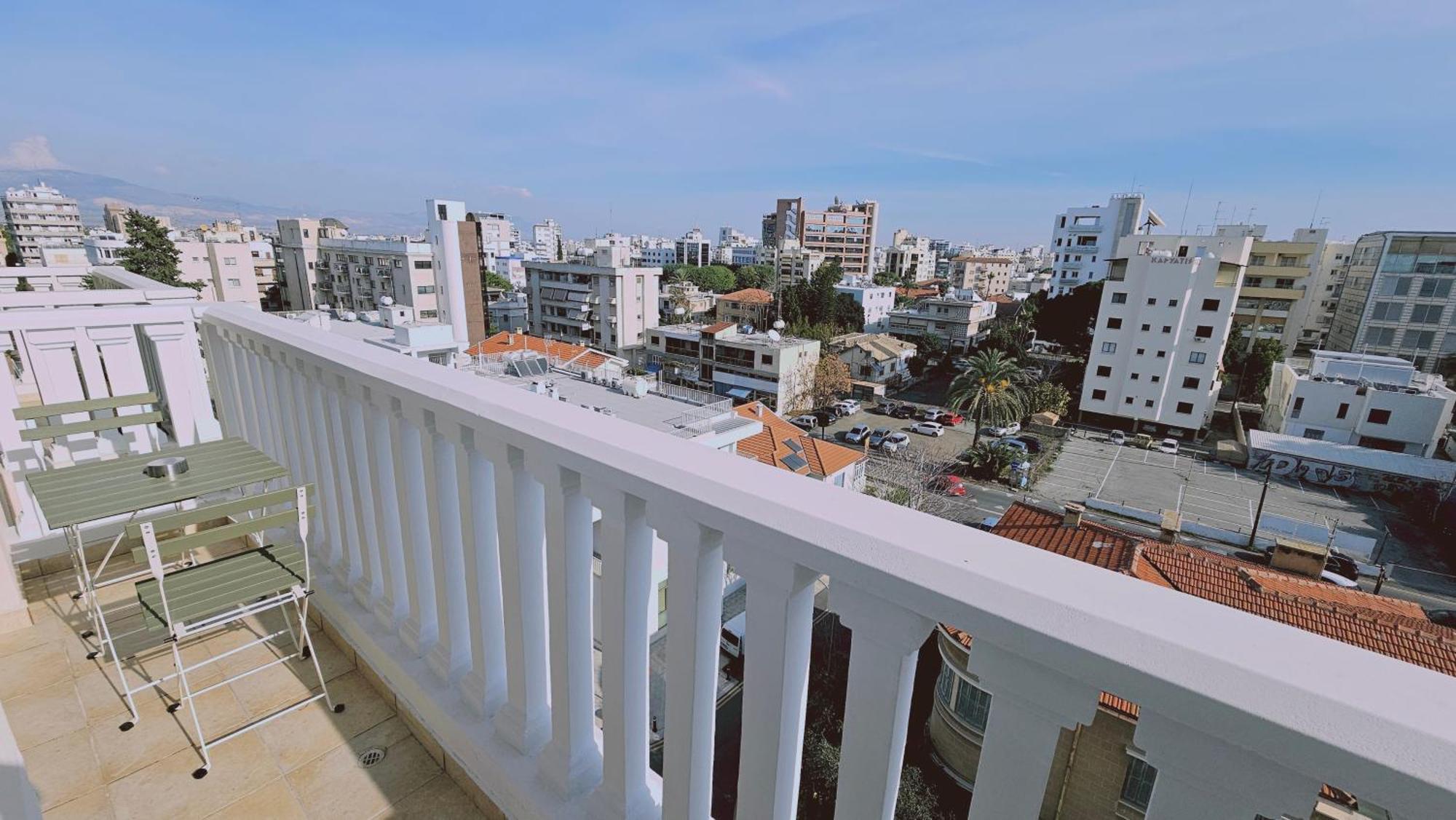 Stay Cosmo City Suites Nikosia Eksteriør bilde