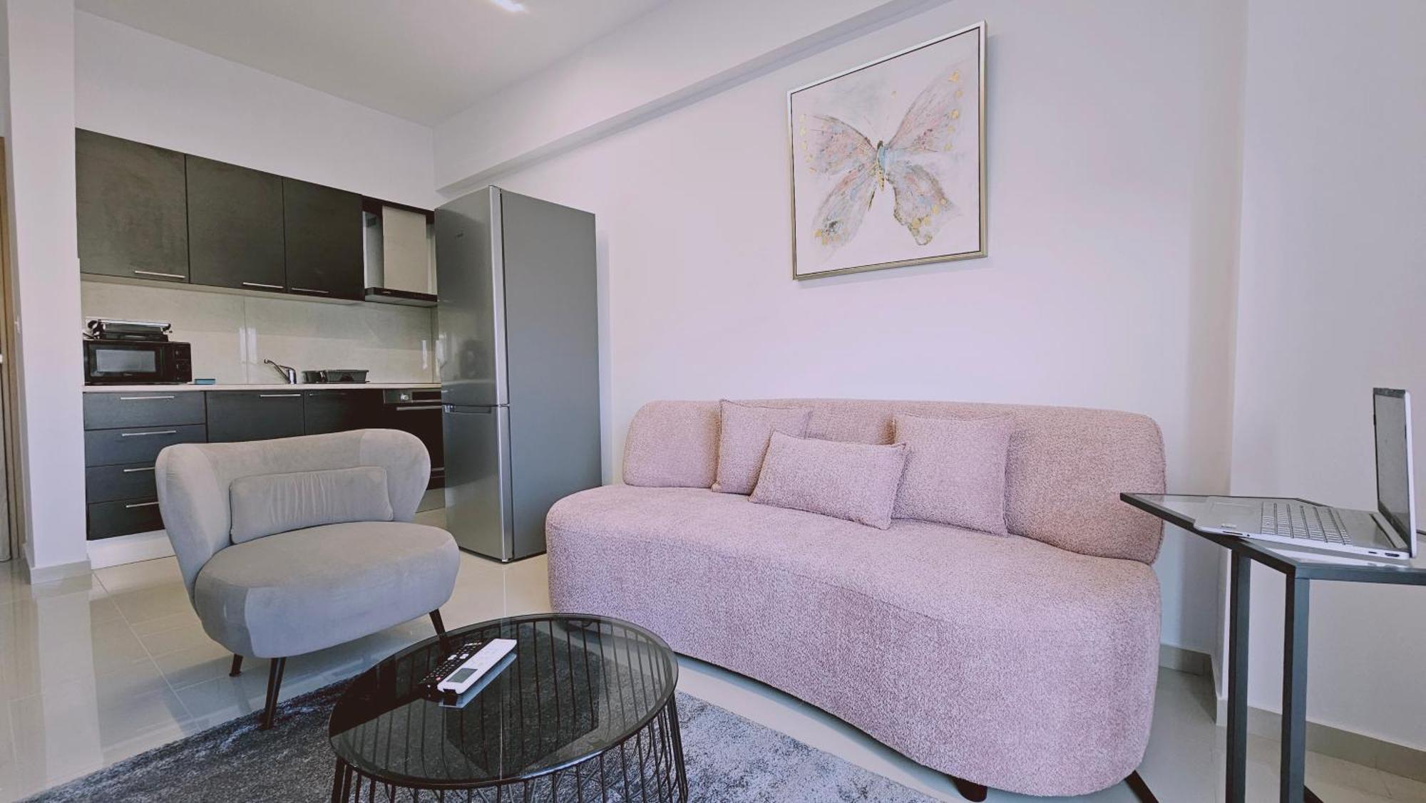 Stay Cosmo City Suites Nikosia Eksteriør bilde